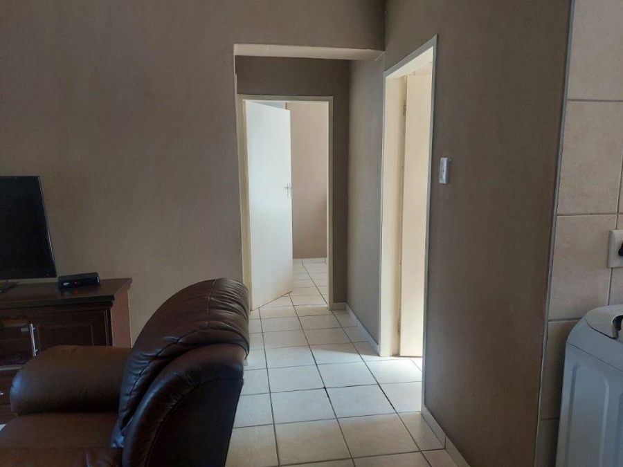 2 Bedroom Property for Sale in Rustenburg Central North West